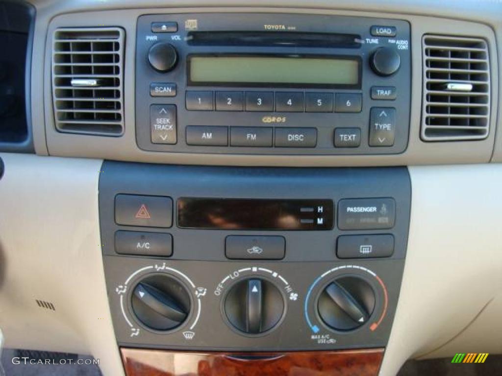 2006 Corolla LE - Black Sand Pearl / Beige photo #11