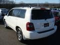 Super White - Highlander V6 4WD Photo No. 4