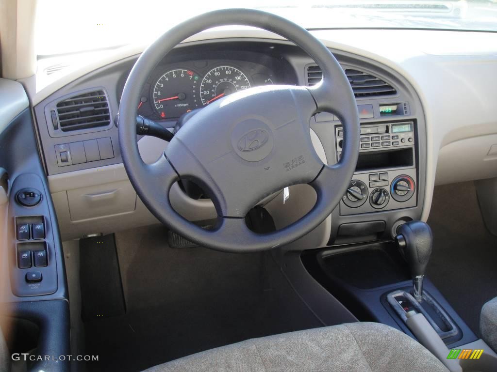 2001 Elantra GLS - Noble White / Gray photo #13