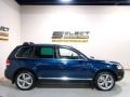 Shadow Blue Metallic - Touareg V10 TDI Photo No. 4