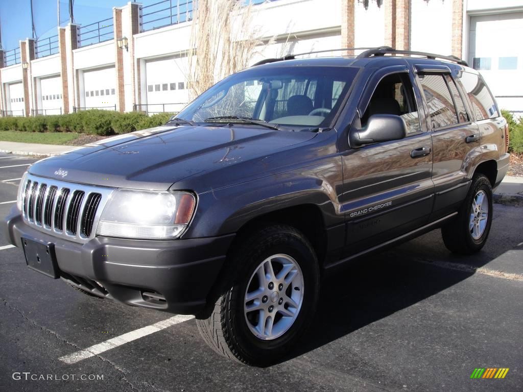 2003 Grand Cherokee Laredo 4x4 - Graphite Metallic / Sandstone photo #1