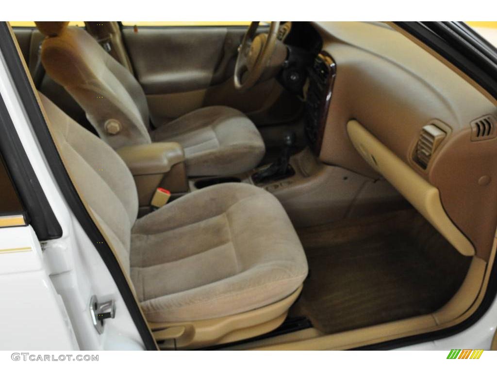 2000 L Series LS2 Sedan - Bright White / Medium Tan photo #16