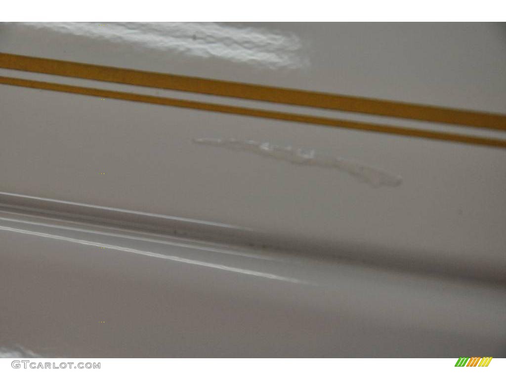 2000 L Series LS2 Sedan - Bright White / Medium Tan photo #20