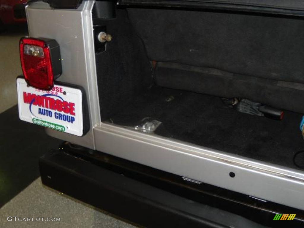 2004 Wrangler SE 4x4 - Stone White / Dark Slate Gray photo #23