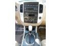 Light Tundra Metallic - Mariner Convenience Photo No. 13
