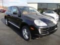 Basalt Black Metallic - Cayenne Tiptronic Photo No. 4