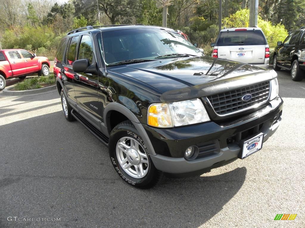 2002 Explorer XLT 4x4 - Black Clearcoat / Graphite photo #1