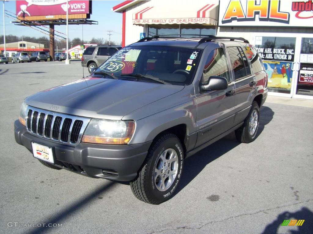 2001 Grand Cherokee Laredo 4x4 - Silverstone Metallic / Agate photo #1