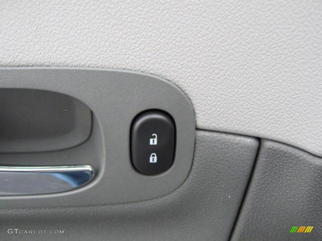 2010 Malibu LT Sedan - Taupe Gray Metallic / Titanium photo #9