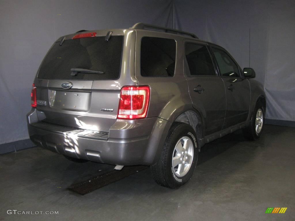 2009 Escape XLT V6 4WD - Sterling Grey Metallic / Charcoal photo #3