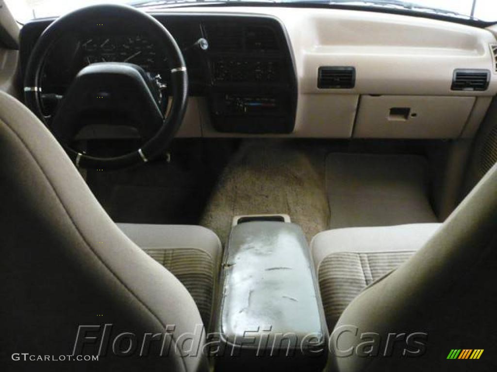 1992 Explorer Sport - Medium Lapis Blue Metallic / Beige photo #15