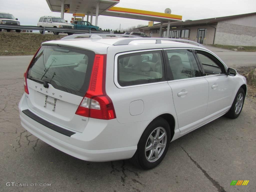 2009 V70 3.2 - Ice White / Sandstone photo #14