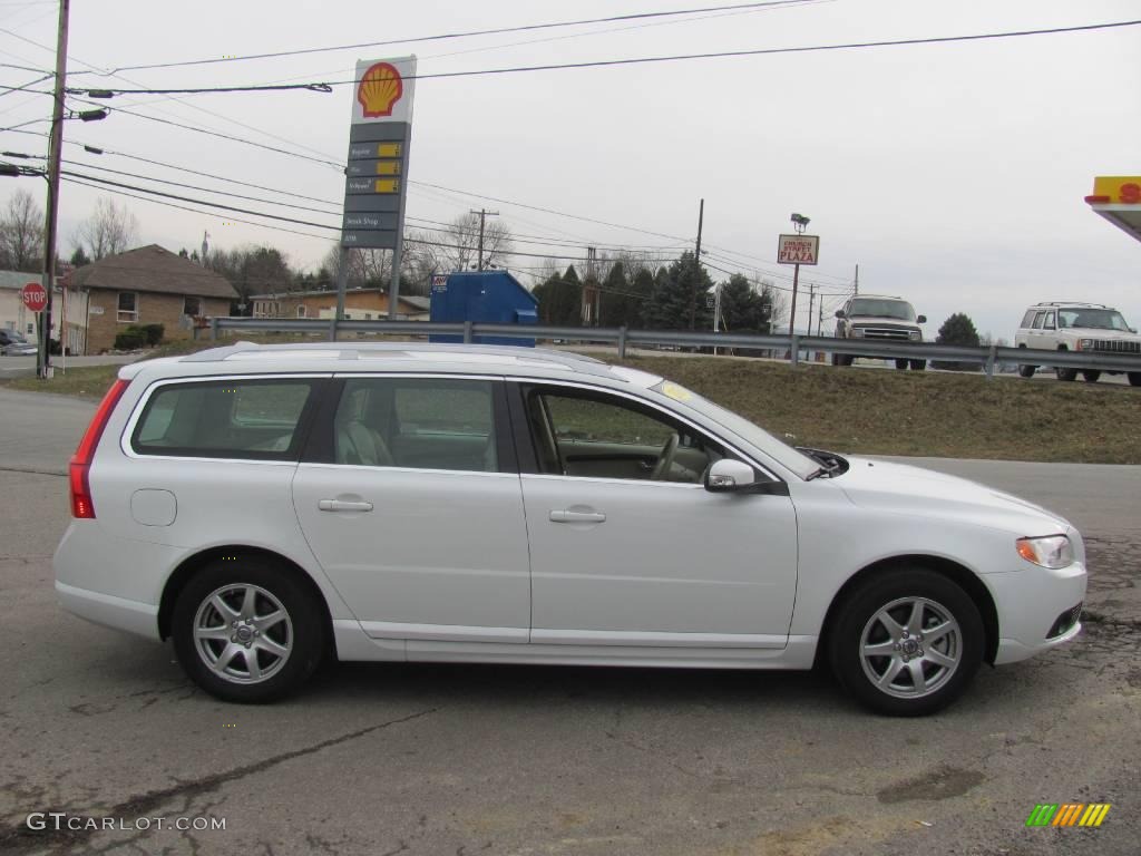 2009 V70 3.2 - Ice White / Sandstone photo #16