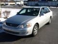 2001 Lunar Mist Metallic Toyota Avalon XL  photo #2