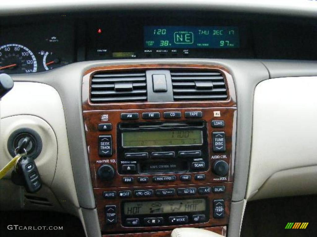 2001 Avalon XLS - Desert Sand Mica / Taupe photo #19