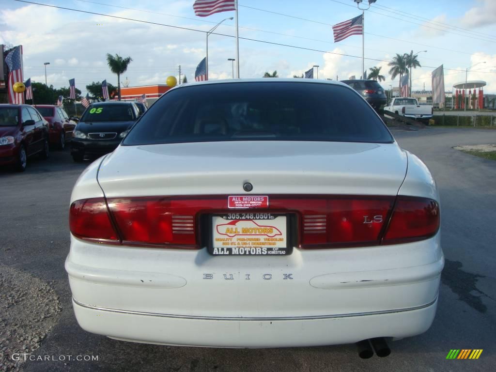 1998 Regal LS - Bright White / Medium Gray photo #4