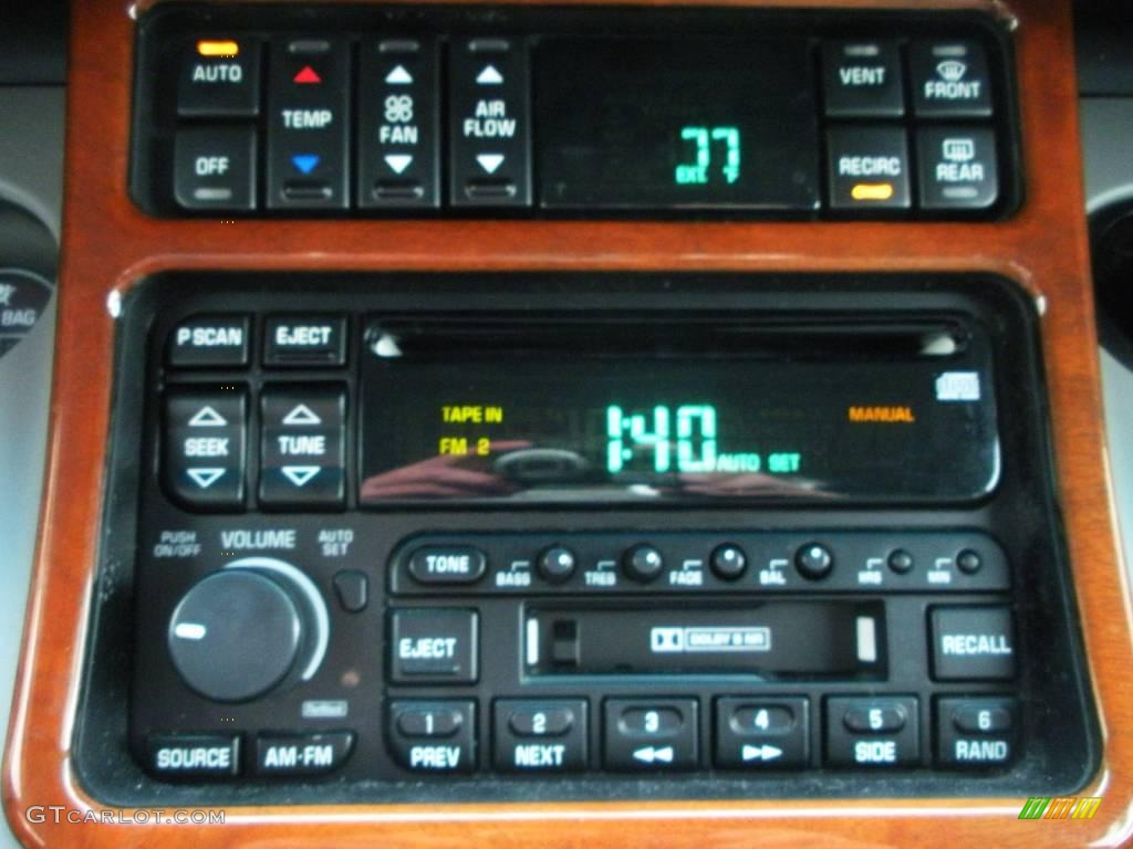 1997 Buick Riviera Supercharged Coupe Audio System Photos