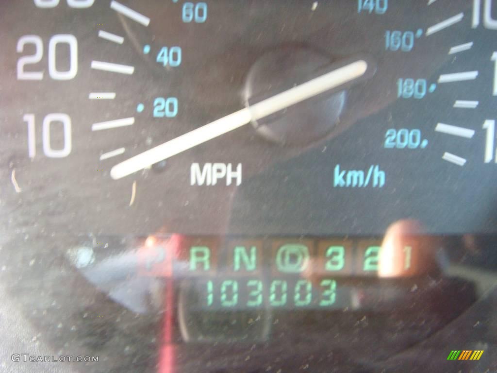 1998 Regal LS - Bright White / Medium Gray photo #16