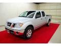 Radiant Silver - Frontier SE Crew Cab Photo No. 3