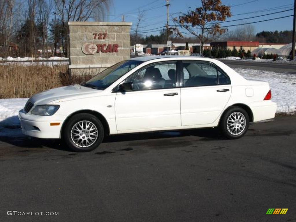 2002 Lancer ES - Innsbruck White / Gray photo #1