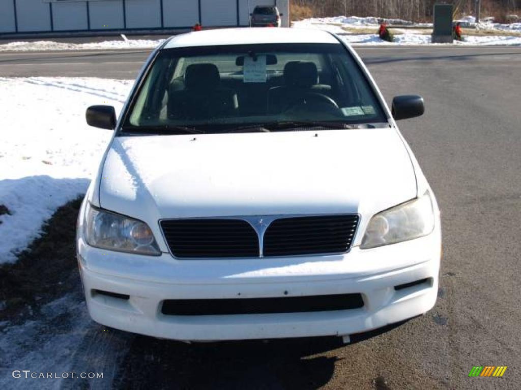 2002 Lancer ES - Innsbruck White / Gray photo #3