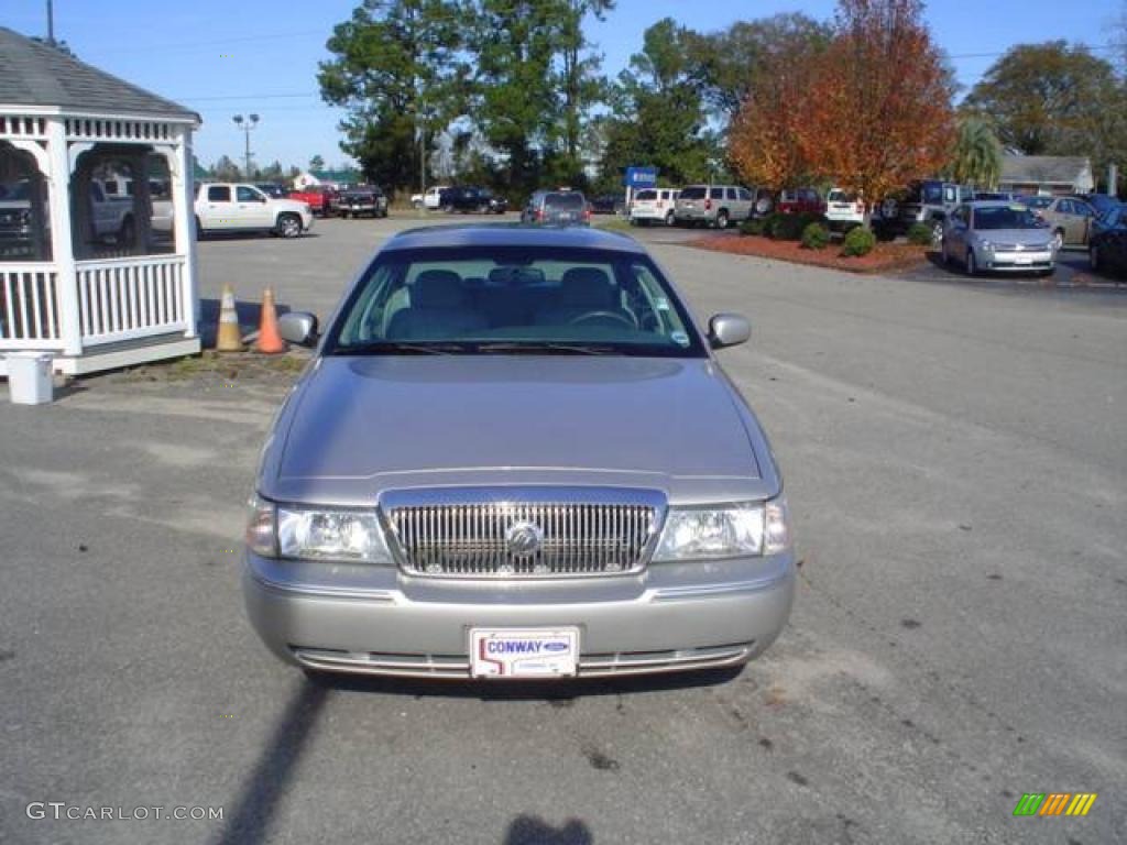 2004 Grand Marquis LS - Silver Birch Metallic / Light Flint photo #2