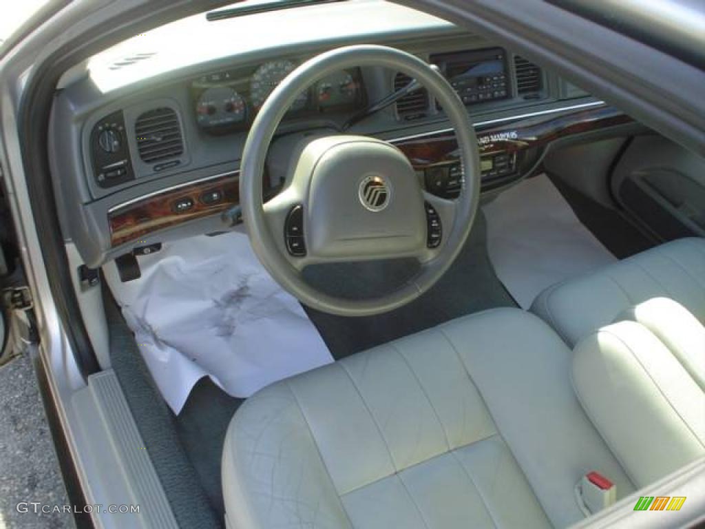 2004 Grand Marquis LS - Silver Birch Metallic / Light Flint photo #22