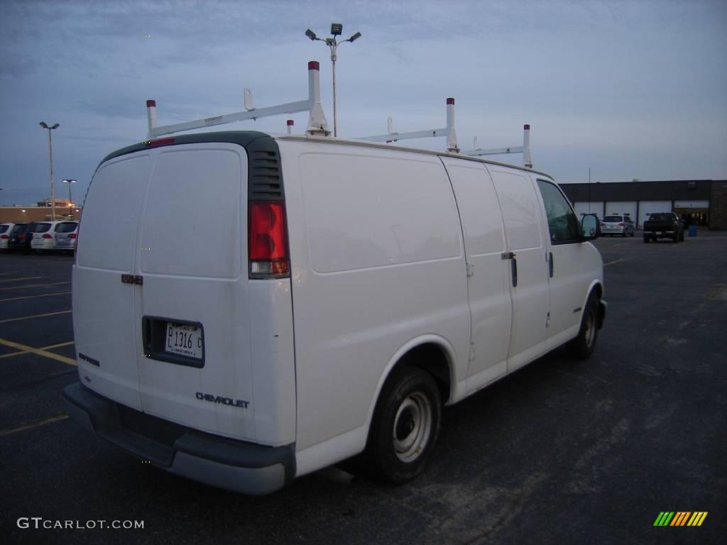 2001 Express 1500 Cargo Van - White / Medium Gray photo #4