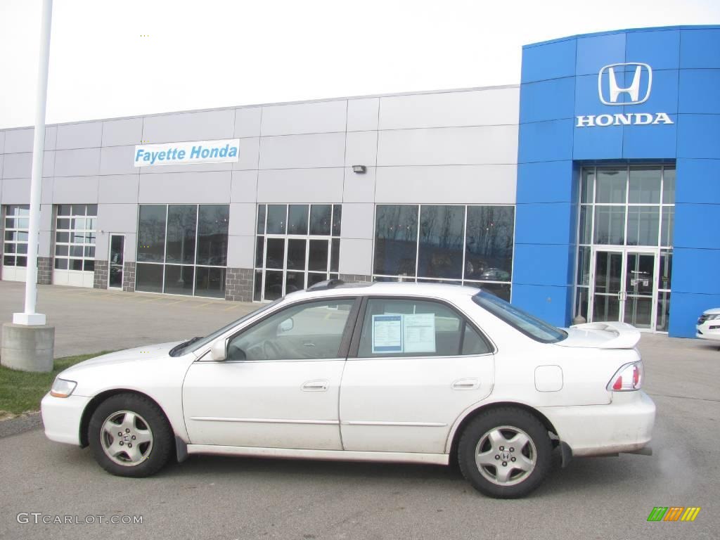 1999 Accord EX V6 Sedan - Taffeta White / Ivory photo #2