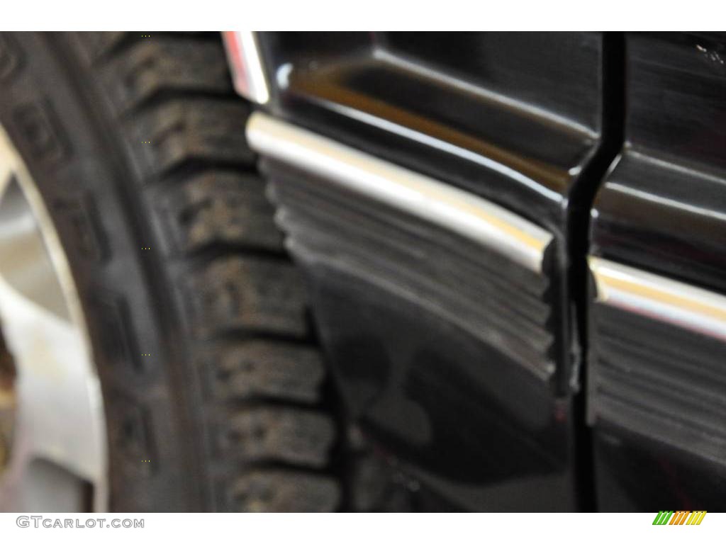 1996 Suburban SLT 4x4 - Onyx Black / Gray photo #21