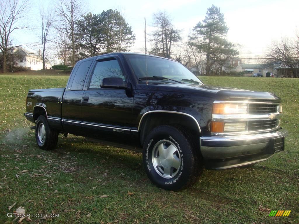 1997 C/K K1500 Silverado Extended Cab 4x4 - Black / Red photo #5