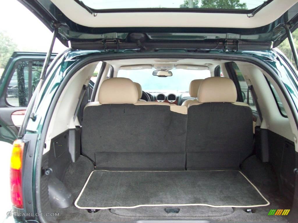 2006 Envoy SLT - Emerald Green Metallic / Light Tan/Ebony Black photo #17