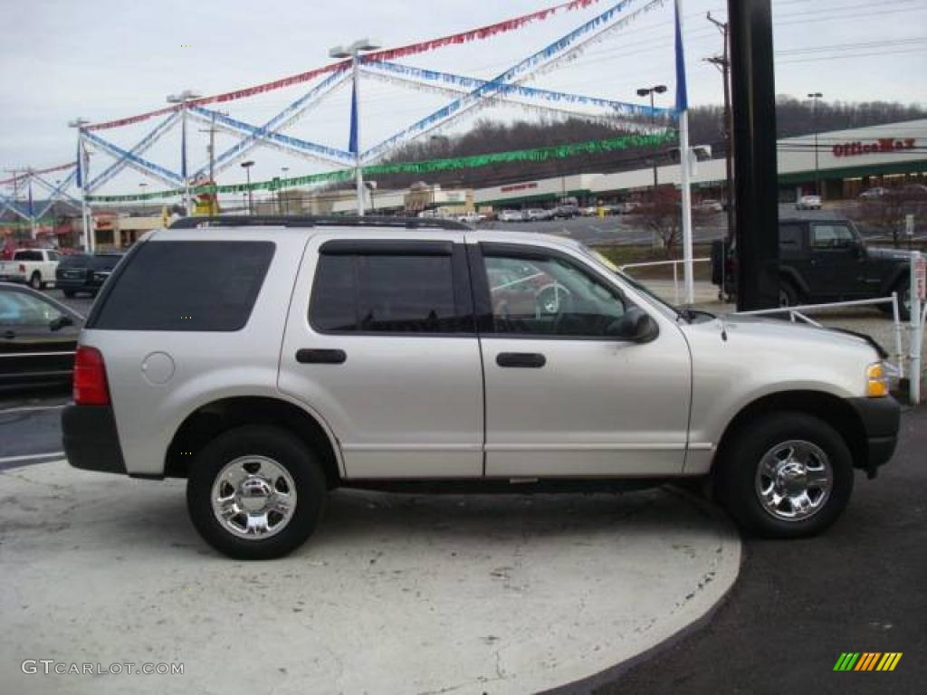 2003 Explorer XLS 4x4 - Silver Birch Metallic / Graphite Grey photo #5