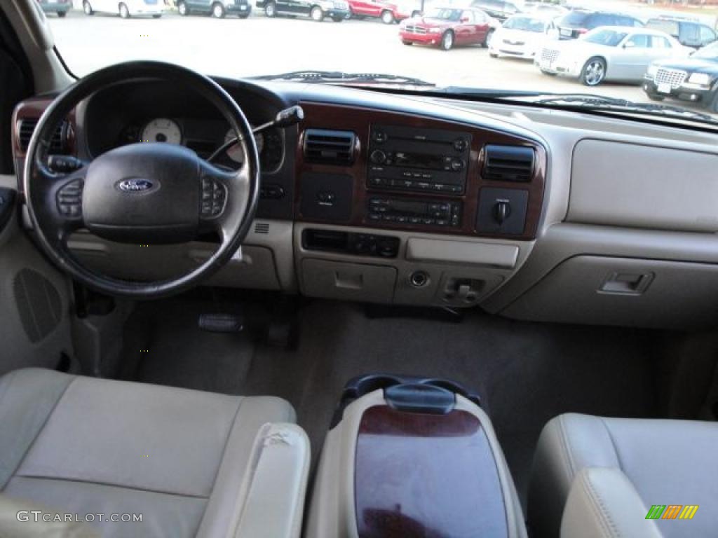 2007 F350 Super Duty Lariat Crew Cab Dually - Medium Wedgewood Blue Metallic / Medium Flint photo #23