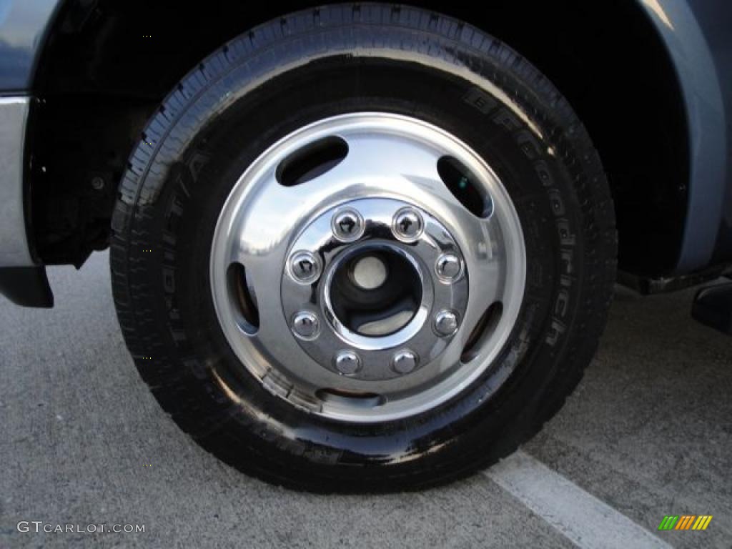 2007 F350 Super Duty Lariat Crew Cab Dually - Medium Wedgewood Blue Metallic / Medium Flint photo #31