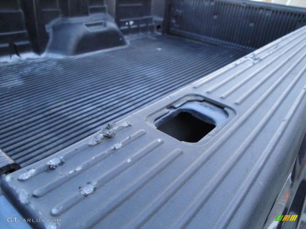 2007 F350 Super Duty Lariat Crew Cab Dually - Medium Wedgewood Blue Metallic / Medium Flint photo #38