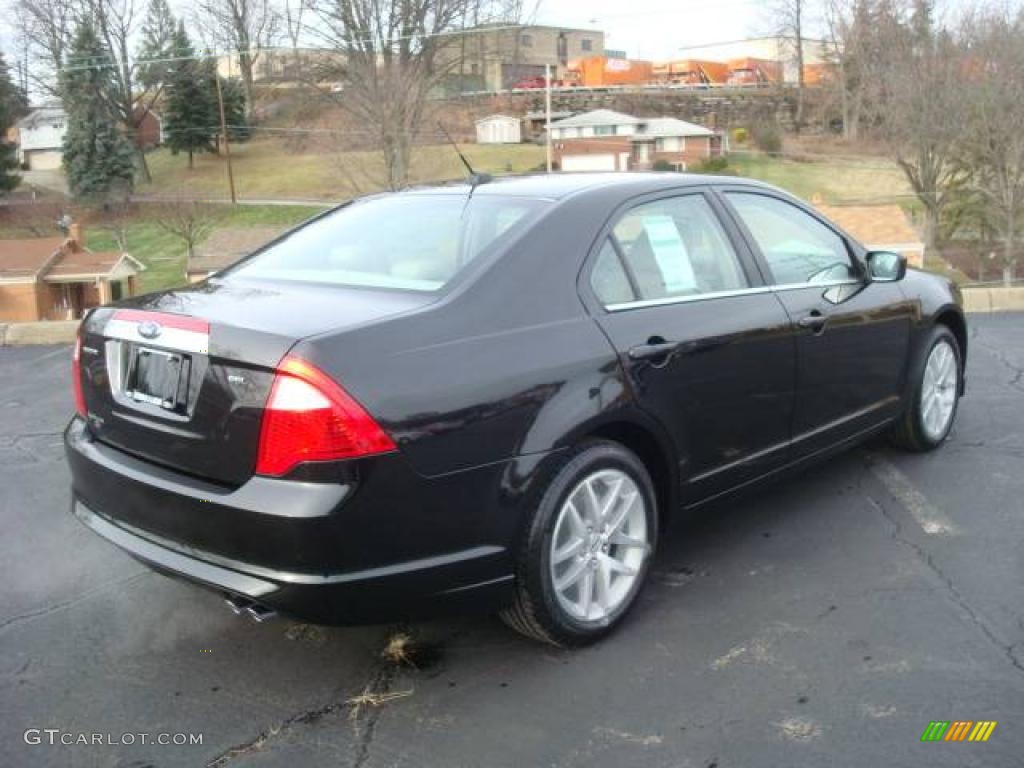 2010 Fusion SEL - Tuxedo Black Metallic / Medium Light Stone photo #3