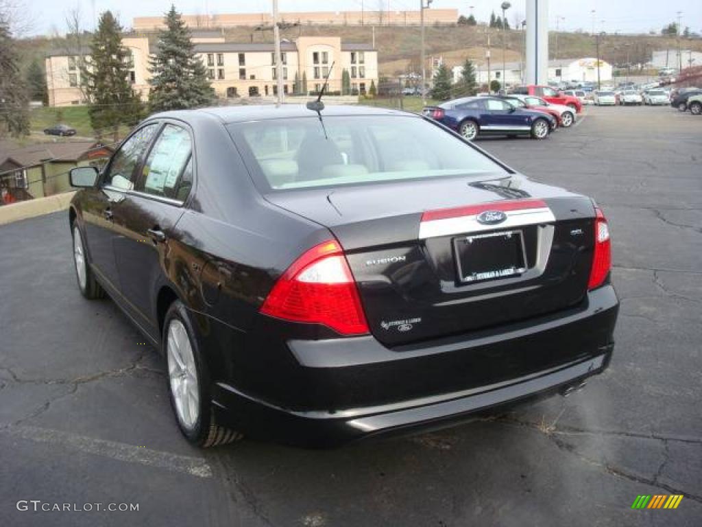 2010 Fusion SEL - Tuxedo Black Metallic / Medium Light Stone photo #5
