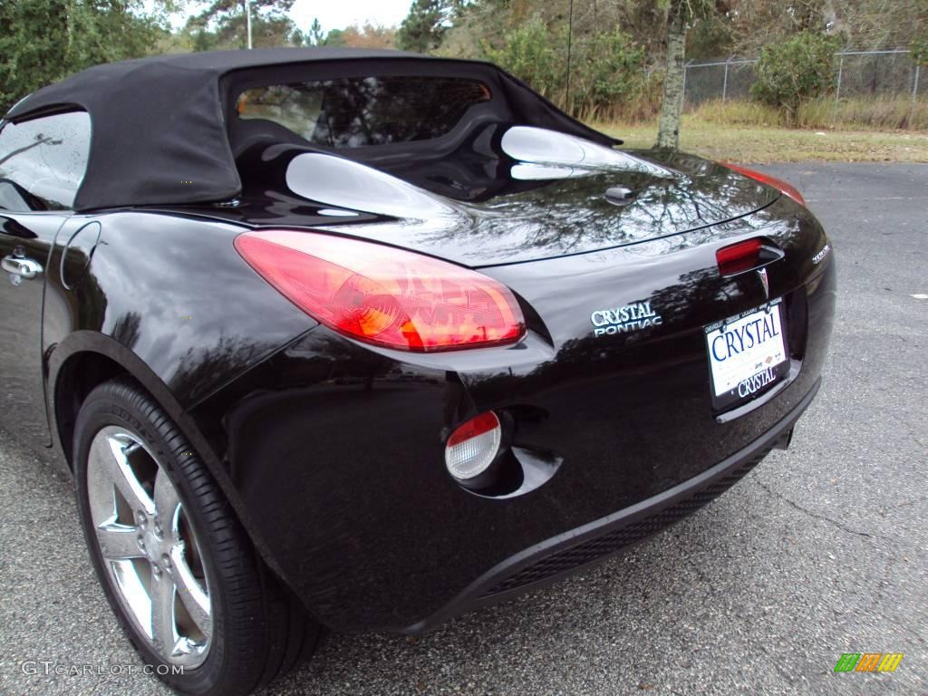 2006 Solstice Roadster - Mysterious Black / Steel/Sand photo #6
