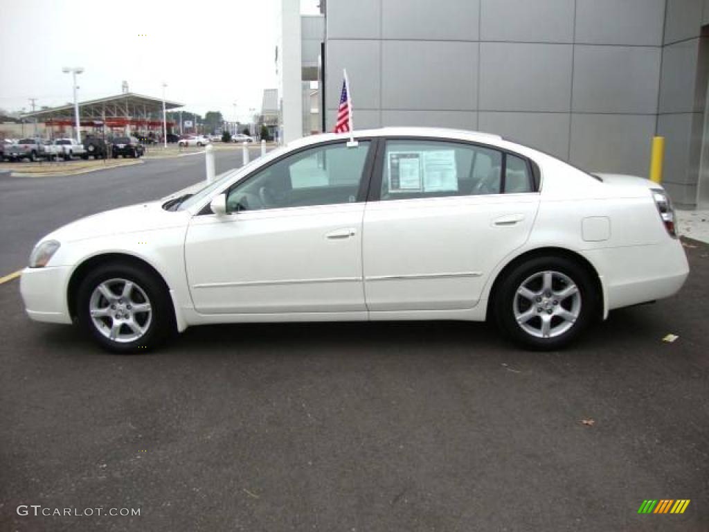 2005 Altima 3.5 SL - Satin White Pearl / Blond photo #2