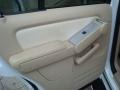 2006 Oxford White Mercury Mountaineer Luxury AWD  photo #14