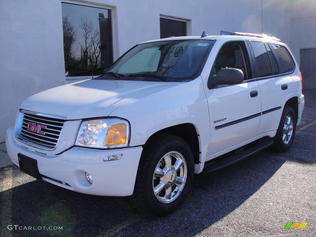 2006 Envoy SLT 4x4 - Summit White / Ebony Black photo #1