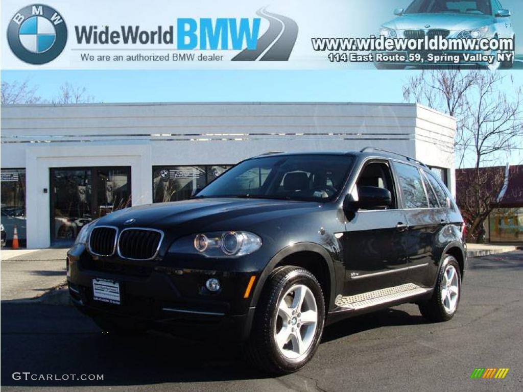 Black Sapphire Metallic BMW X5