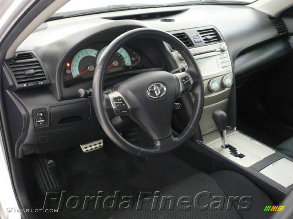 2008 Camry SE - Classic Silver Metallic / Dark Charcoal photo #12