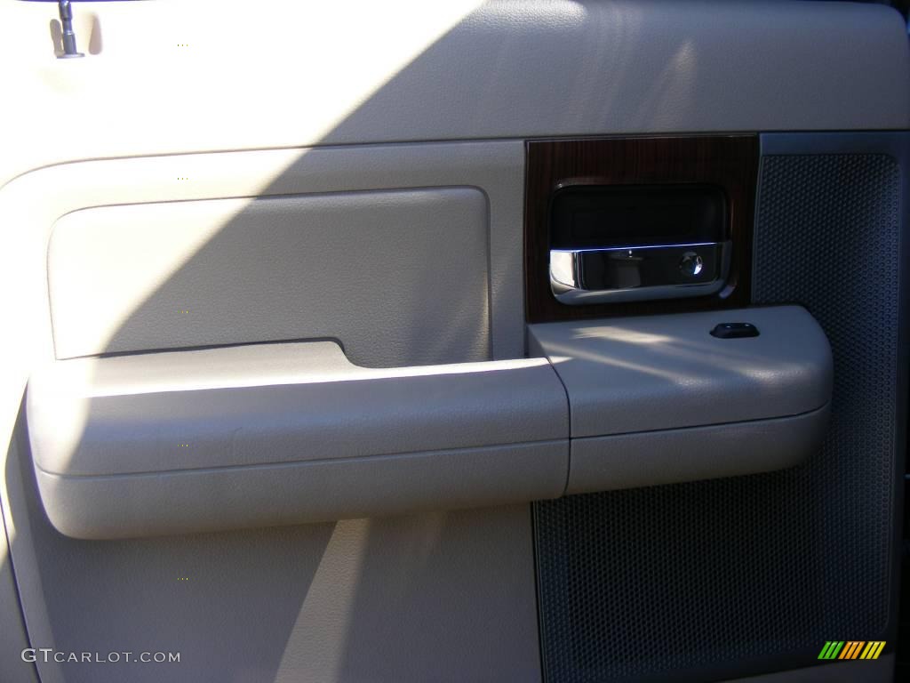 2006 F150 Lariat SuperCrew 4x4 - Medium Wedgewood Blue Metallic / Tan photo #27