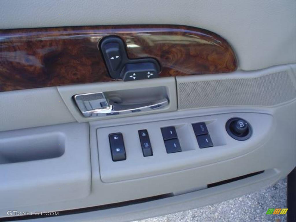 2009 Grand Marquis LS - Silver Birch Metallic / Medium Light Stone photo #22