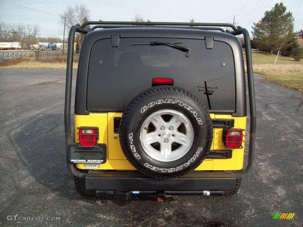 2006 Wrangler Unlimited 4x4 - Solar Yellow / Dark Slate Gray photo #13