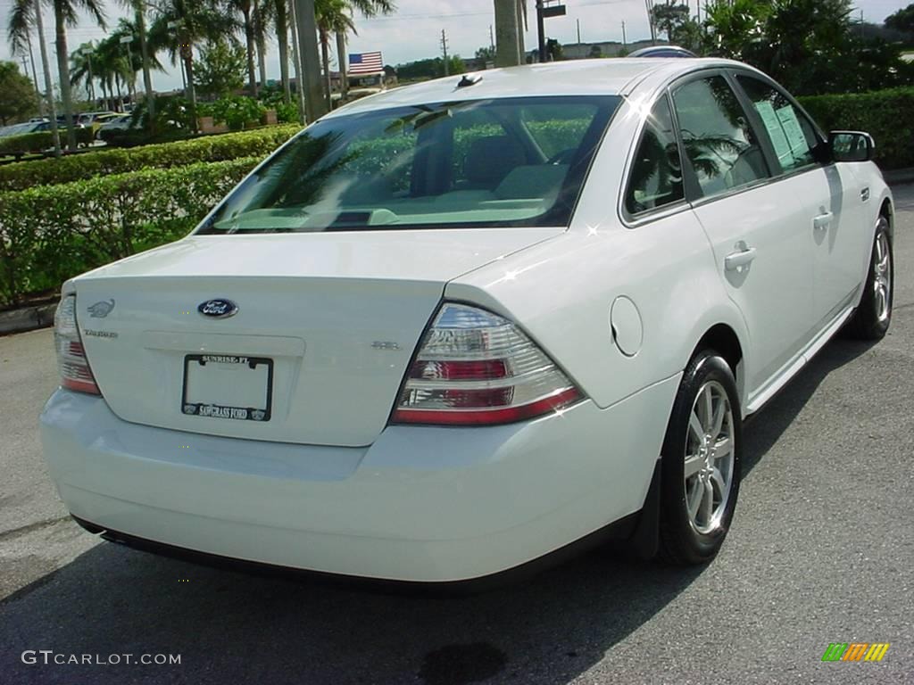 2008 Taurus SEL - Oxford White / Camel photo #3