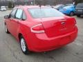 Vermillion Red - Focus SE Sedan Photo No. 2