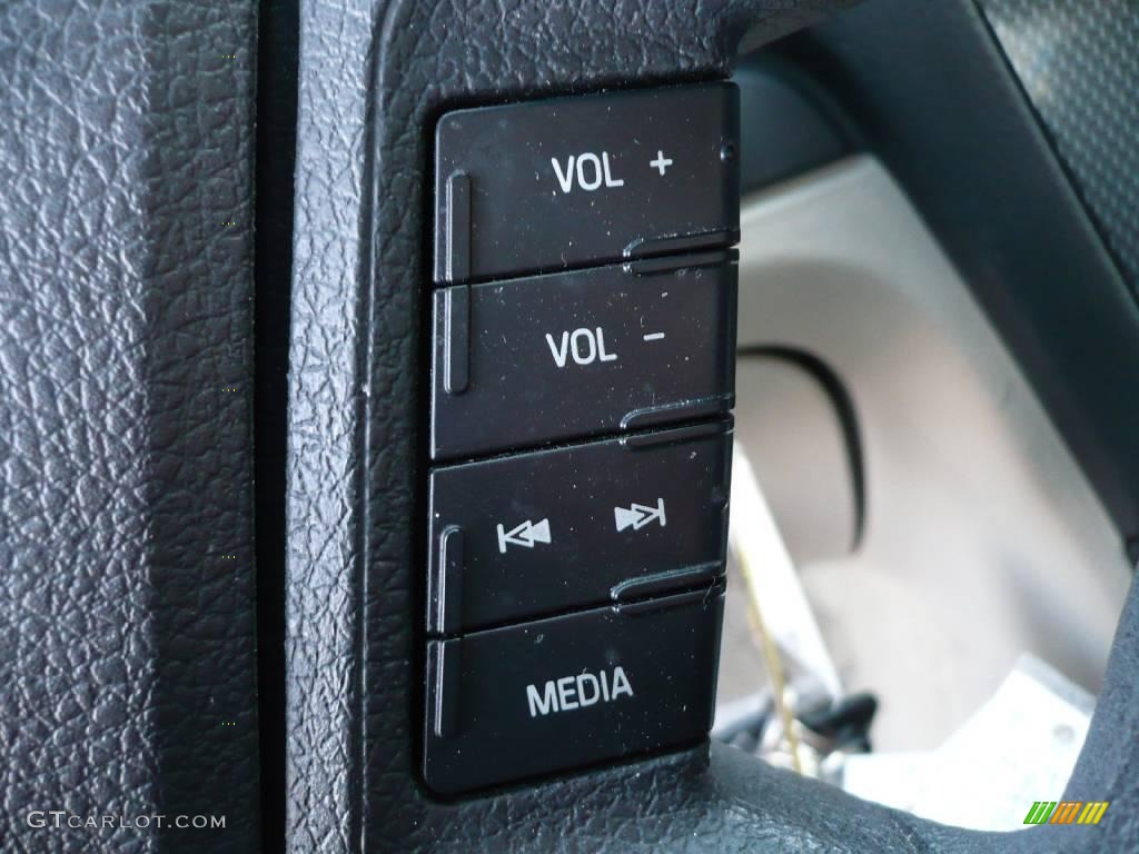 2008 Fusion SE V6 - Silver Birch Metallic / Medium Light Stone photo #24